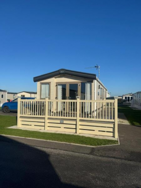 Golden Palm Resort - The Haywood - Coastal Caravan Breaks